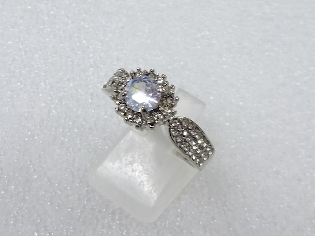 Japanese Kimono / Antique Accessories Metal